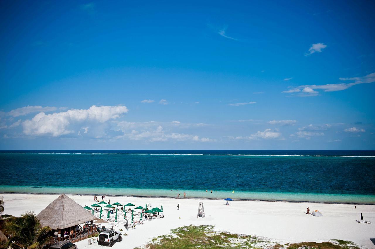 Velas Condos City And Pool View Puerto Morelos Exteriör bild